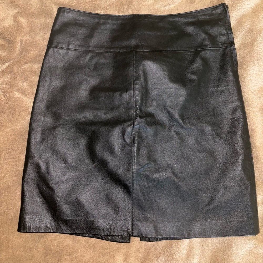 Le Chateau Black Leather Skirt Size 7/8